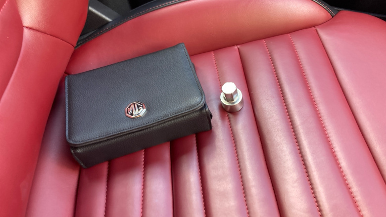 MG Hs 1.5 T-GDI Exclusive 5dr Petrol Hatchback